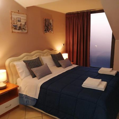 B&B Louise Santa Maria Capua Vetere Luaran gambar
