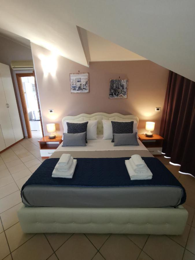 B&B Louise Santa Maria Capua Vetere Luaran gambar