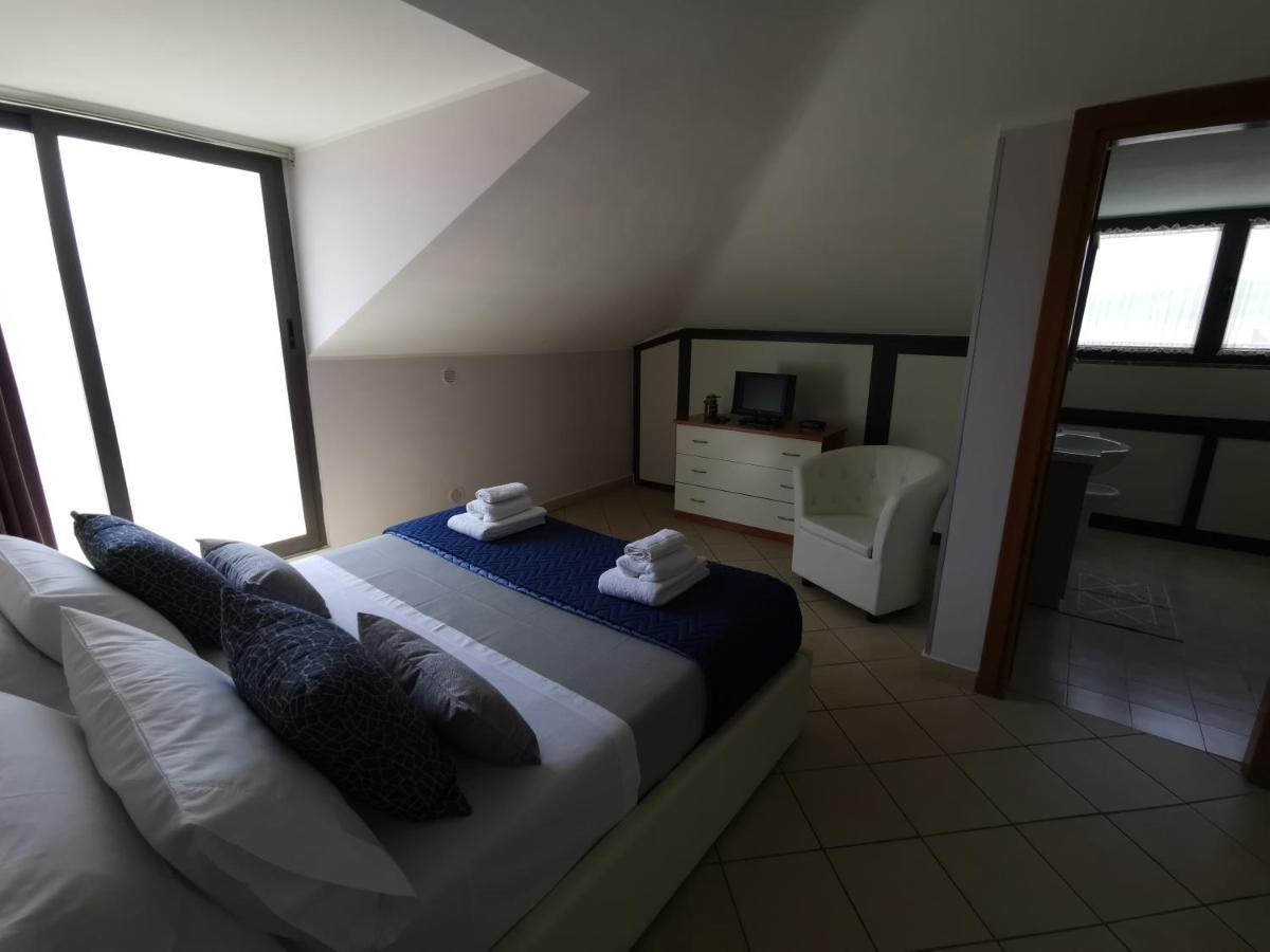 B&B Louise Santa Maria Capua Vetere Luaran gambar